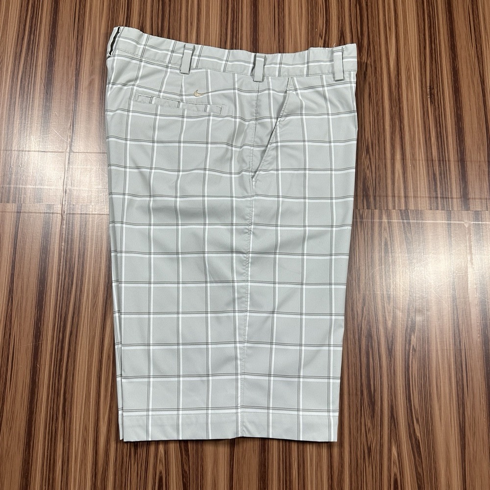 Nike Golf Performance Shorts Mens Size 36 Gray-Tan Plaid 12.5" Inseam 487306-061